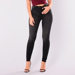 Fashion Nova Lucie High Waist Skinny Jeans 1 NWOT